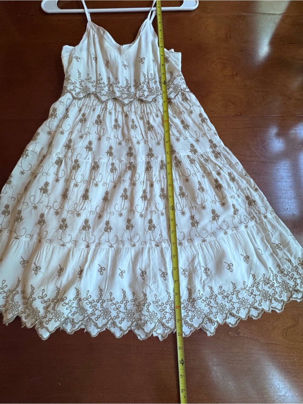 Jessica Simpson Embroidered White Tired Mini Dress Spaghetti Straps size S - Picture 4 of 11